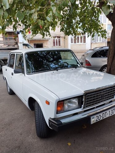 LADA (VAZ) 2107 2006, 19,900 km - 1.6 l - Qazax