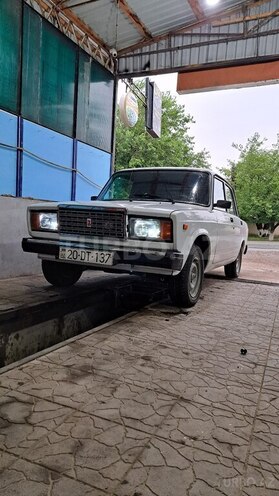 LADA (VAZ) 2107 2006, 19,900 km - 1.6 l - Qazax