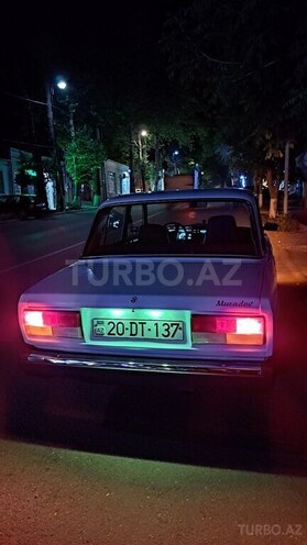 LADA (VAZ) 2107 2006, 19,900 km - 1.6 l - Qazax