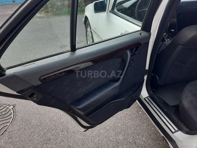 Mercedes C 200 1996, 469,000 km - 2.0 l - Bakı