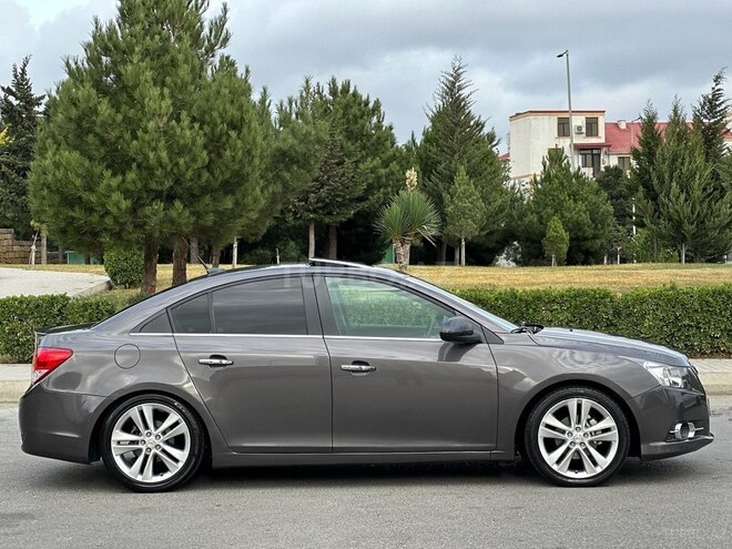 Chevrolet Cruze 2011, 167,000 km - 1.4 l - Gəncə
