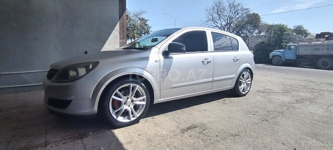 Opel Astra 2004, 260,000 km - 1.4 л - Bakı