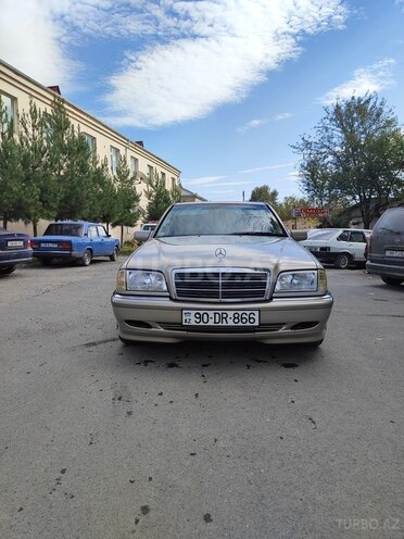 Mercedes C 240 1998, 200,000 km - 2.4 l - Balakən