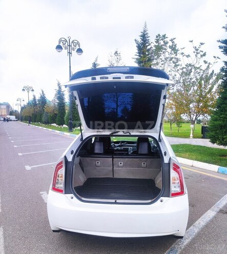 Toyota Prius 2014, 283,900 km - 1.8 l - Sumqayıt