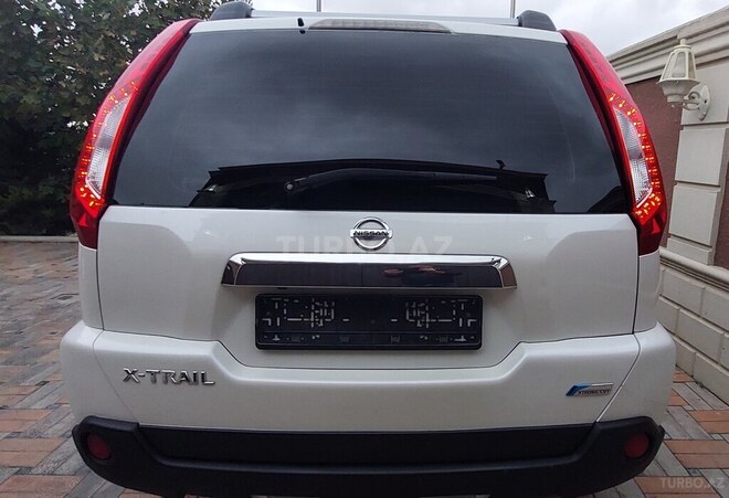 Nissan X-Trail 2012, 235,000 km - 2.5 l - Bakı