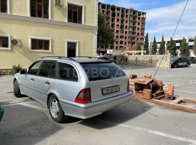 Mercedes C 180 1999, 362,017 km - 1.8 l - İsmayıllı
