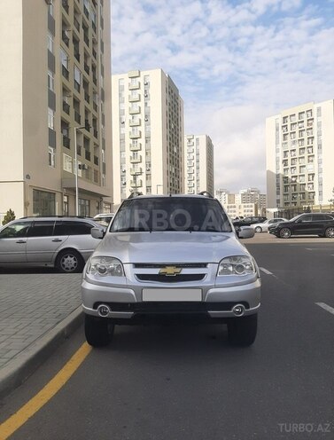 Chevrolet Niva 2009, 300,000 km - 1.7 l - Bakı