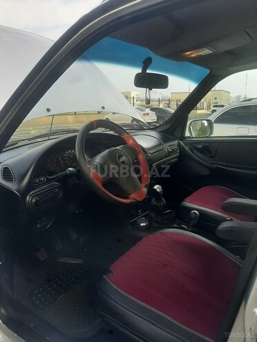 Chevrolet Niva 2009, 300,000 km - 1.7 l - Bakı