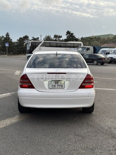 Mercedes C 240 2001, 442,000 km - 2.4 l - Bakı