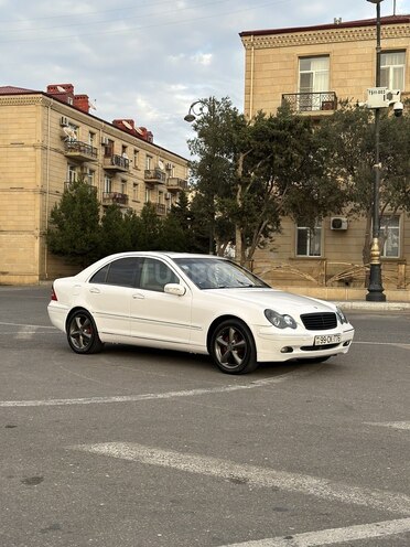 Mercedes C 240 2001, 442,000 km - 2.4 l - Bakı