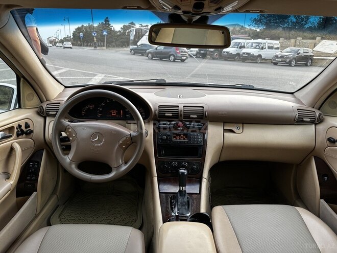 Mercedes C 240 2001, 442,000 km - 2.4 l - Bakı
