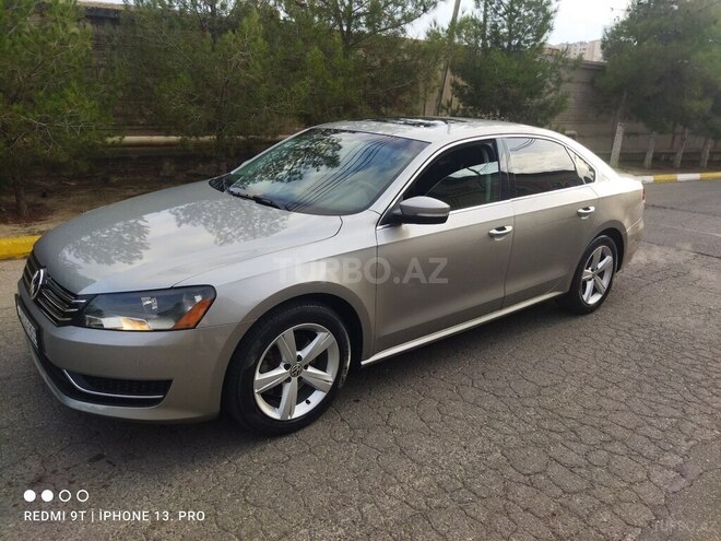 Volkswagen Passat 2013, 203,000 km - 2.5 l - Bakı