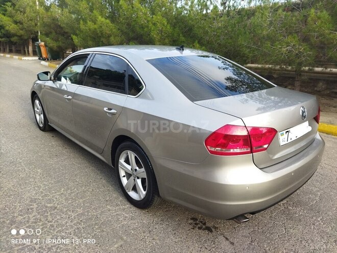 Volkswagen Passat 2013, 203,000 km - 2.5 l - Bakı