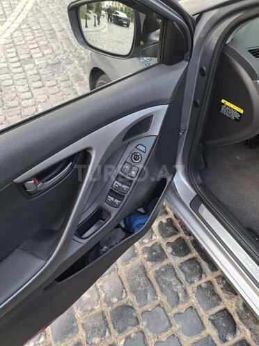 Hyundai Elantra 2014, 174,000 km - 1.6 л - Bakı