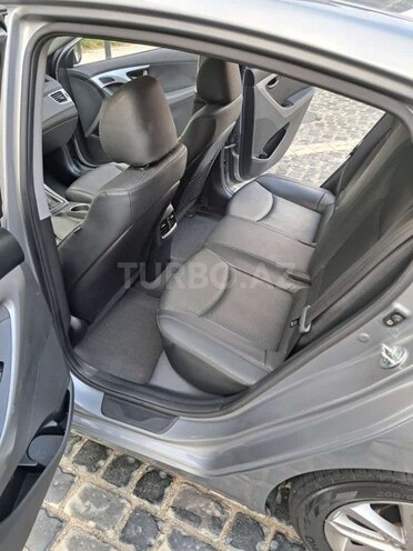 Hyundai Elantra 2014, 174,000 km - 1.6 л - Bakı