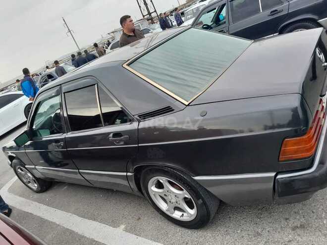 Mercedes 190 1990, 238,000 km - 2.0 l - Bakı