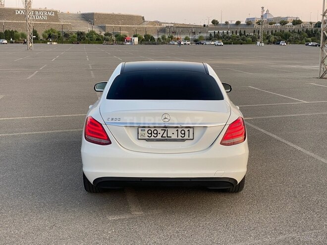 Mercedes C 200 2014, 204,597 km - 2.0 л - Bakı