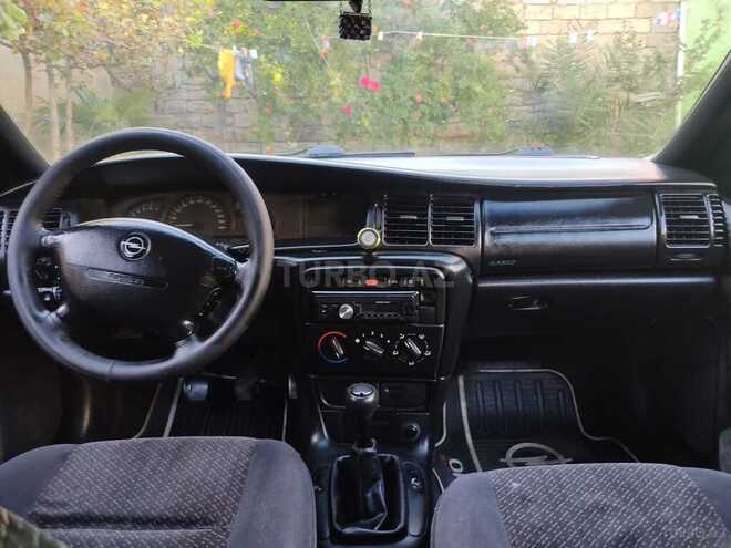 Opel Vectra 1996, 398,709 km - 1.6 л - Bakı