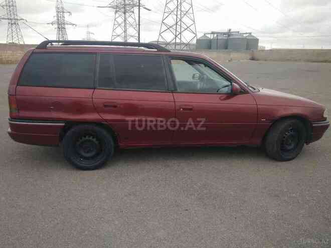 Opel Astra 1995, 325,698 km - 1.6 l - Quba