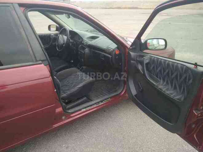 Opel Astra 1995, 325,698 km - 1.6 l - Quba