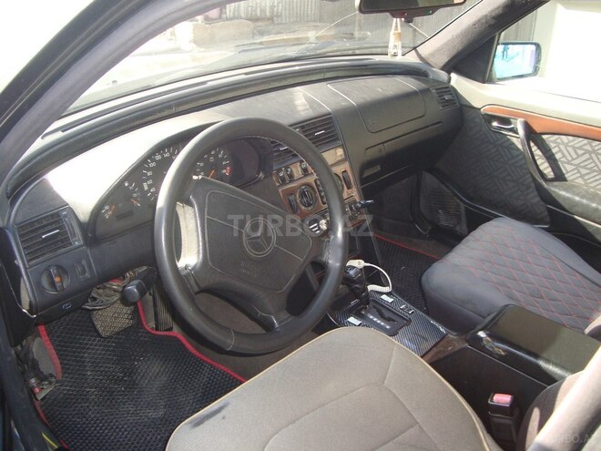 Mercedes C 220 1994, 470,000 km - 2.2 л - Bakı