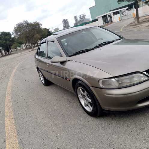 Opel Vectra 1997, 325,418 km - 1.8 л - Sumqayıt