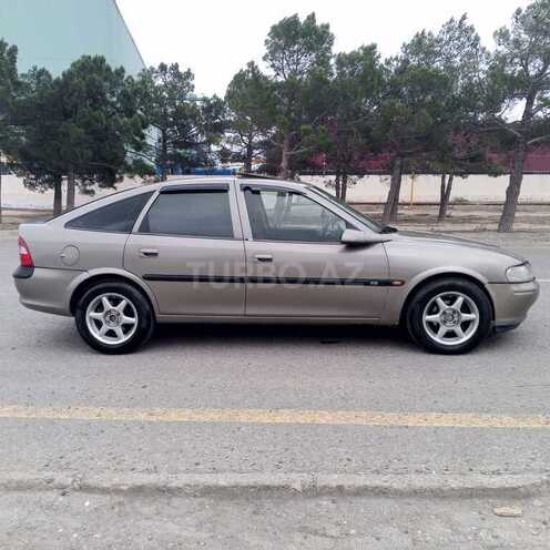 Opel Vectra 1997, 325,418 km - 1.8 л - Sumqayıt