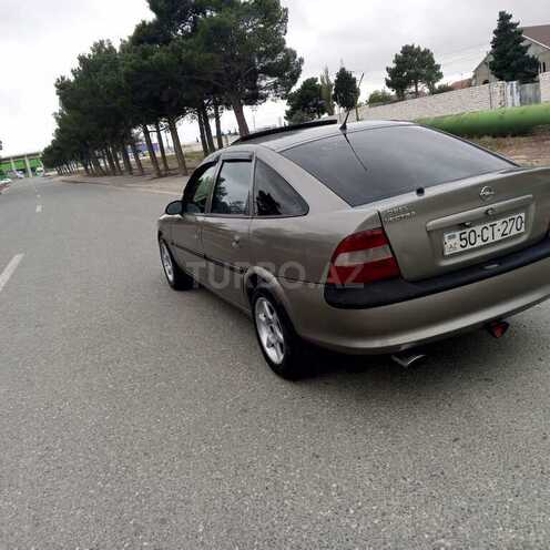 Opel Vectra 1997, 325,418 km - 1.8 л - Sumqayıt