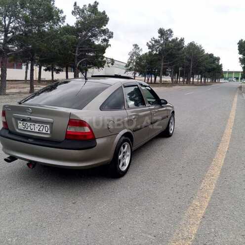 Opel Vectra 1997, 325,418 km - 1.8 л - Sumqayıt