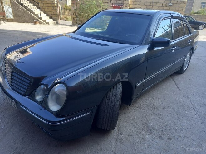 Mercedes E 220 1999, 400,425 km - 2.2 l - Bakı