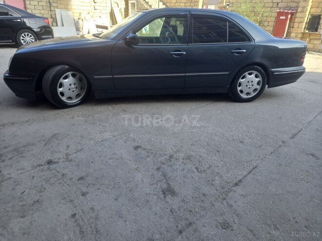Mercedes E 220 1999, 400,425 km - 2.2 l - Bakı