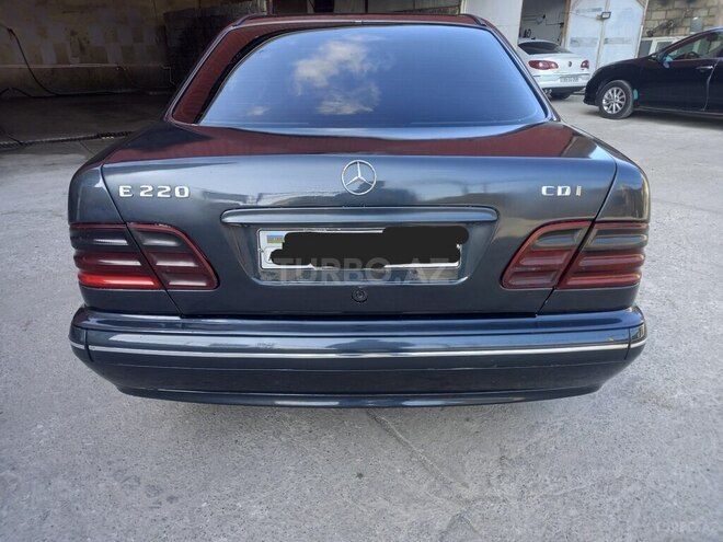 Mercedes E 220 1999, 400,425 km - 2.2 l - Bakı