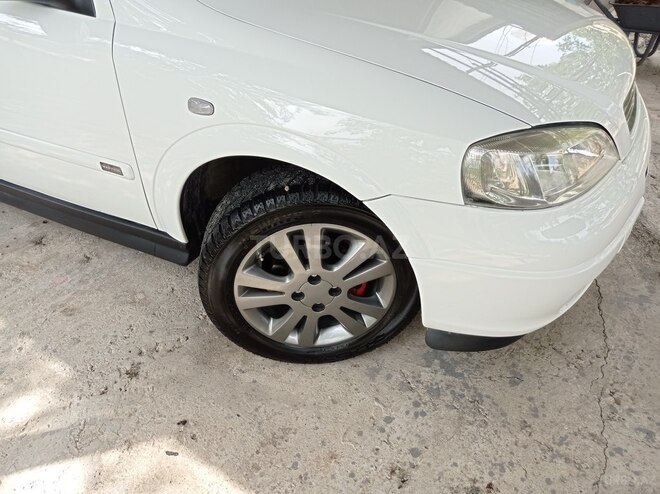 Opel Astra 2005, 245,000 km - 1.4 l - Şamaxı