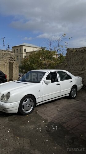 Mercedes E 300 1996, 500,000 km - 3.0 l - Bakı
