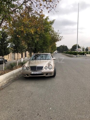 Mercedes E 220 2000, 302,555 km - 2.2 л - Ağstafa