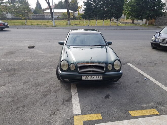 Mercedes E 200 1996, 363,000 km - 2.0 л - Zaqatala