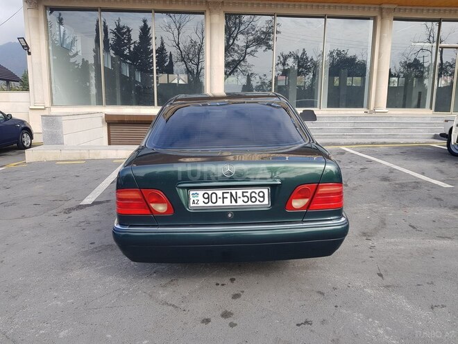 Mercedes E 200 1996, 363,000 km - 2.0 л - Zaqatala