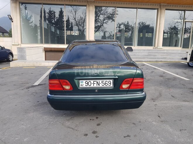 Mercedes E 200 1996, 363,000 km - 2.0 л - Zaqatala