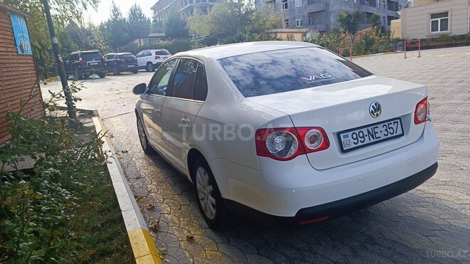 Volkswagen Jetta 2007, 260,000 km - 1.6 л - Bakı