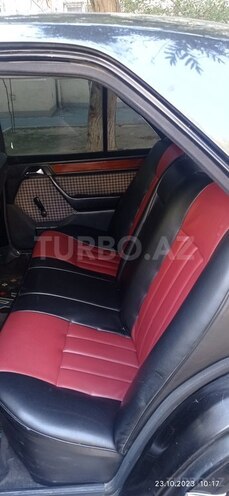 Mercedes E 220 1994, 482,500 km - 2.2 l - Bakı