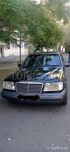 Mercedes E 220 1994, 482,500 km - 2.2 l - Bakı