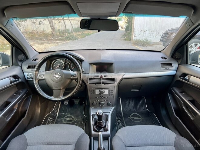 Opel Astra 2007, 200,000 km - 1.3 l - Bakı