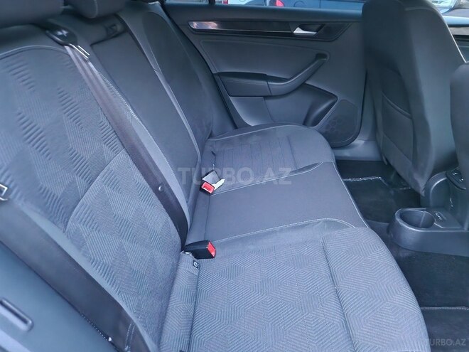 Volkswagen Polo 2021, 21,000 km - 1.6 l - Bakı