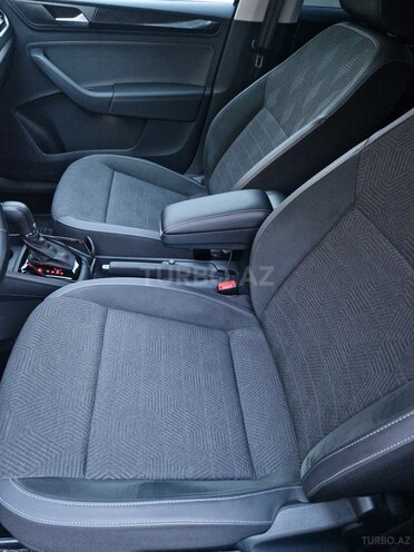 Volkswagen Polo 2021, 21,000 km - 1.6 l - Bakı