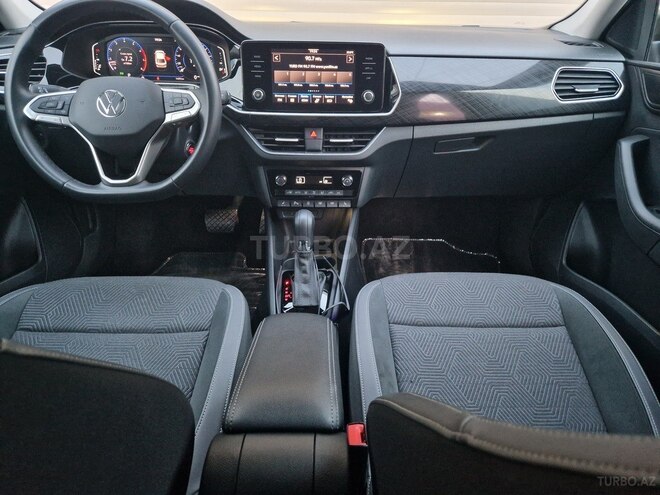 Volkswagen Polo 2021, 21,000 km - 1.6 l - Bakı