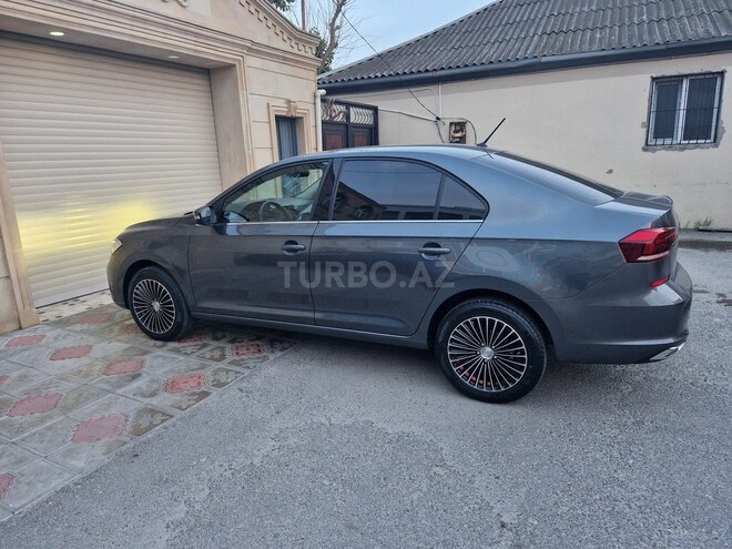 Volkswagen Polo 2021, 21,000 km - 1.6 l - Bakı