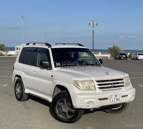 Mitsubishi Pajero io 2000, 228,000 km - 2.0 л - Bakı