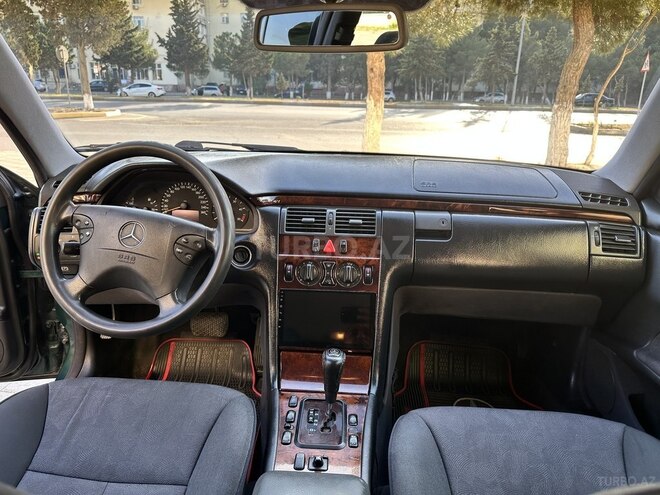Mercedes E 270 2000, 310,500 km - 2.7 л - Sumqayıt