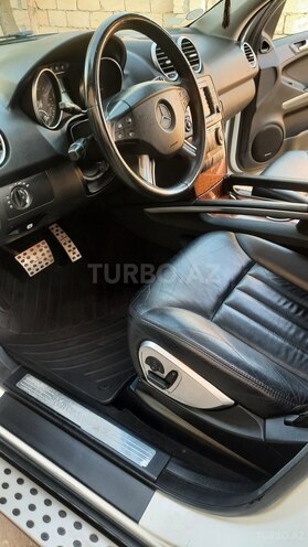 Mercedes ML 350 2006, 212,481 km - 3.5 л - Yevlax