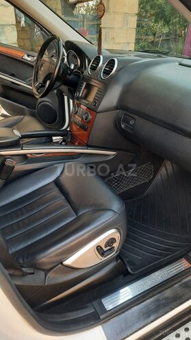Mercedes ML 350 2006, 212,481 km - 3.5 л - Yevlax